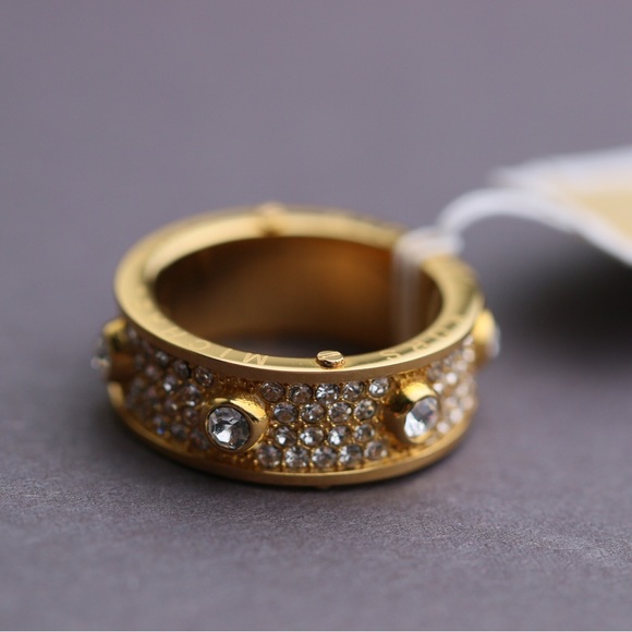 Michael Kors Paved Ring size 7 - Picture 1 of 6